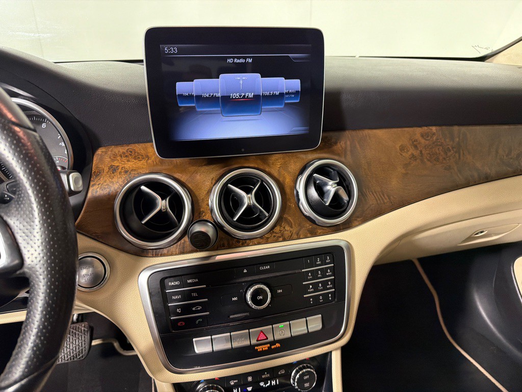 2018 Mercedes-Benz GLA-Class Image 16