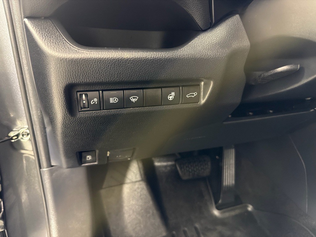 2020 Toyota Rav4 Image 13