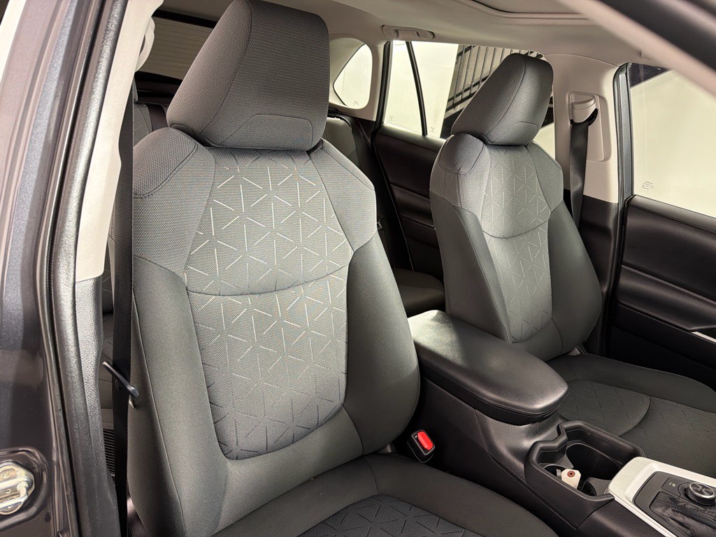2020 Toyota Rav4 Image 24