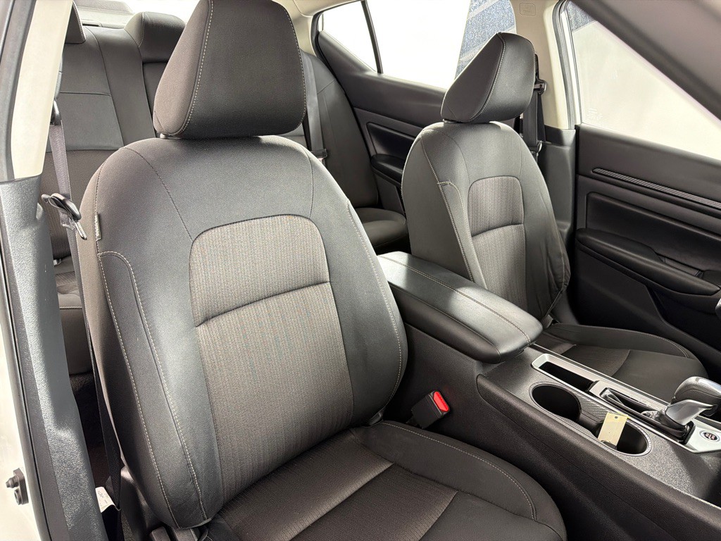 2024 Nissan Altima Image 24