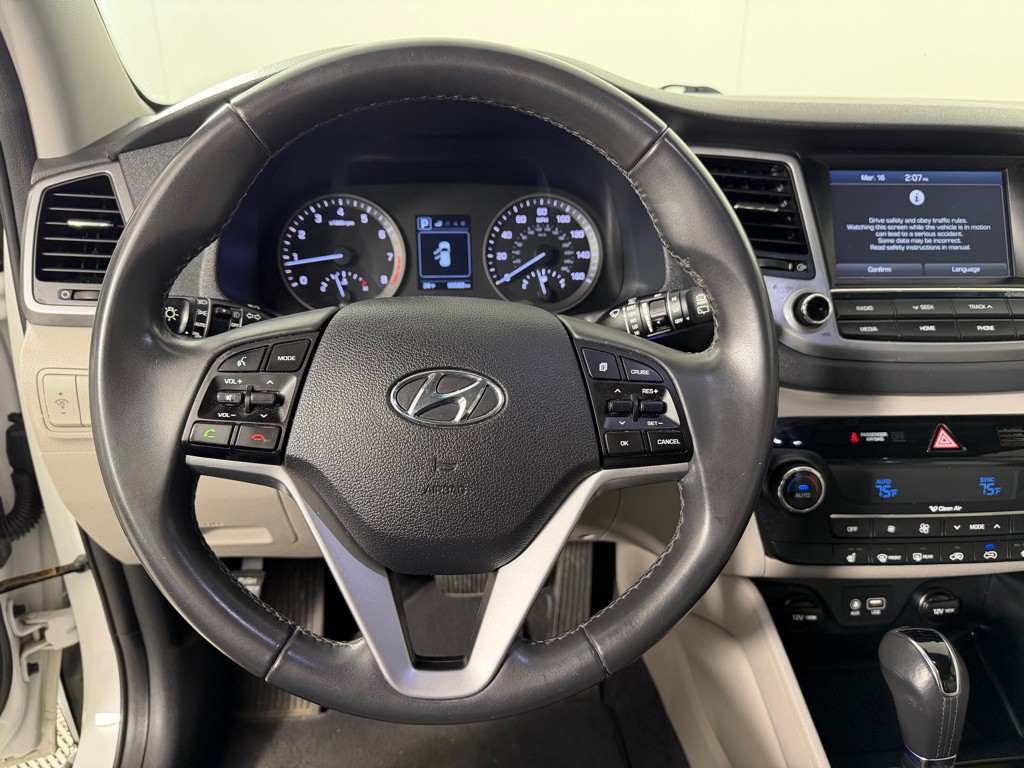 2018 Hyundai Tucson Image 16