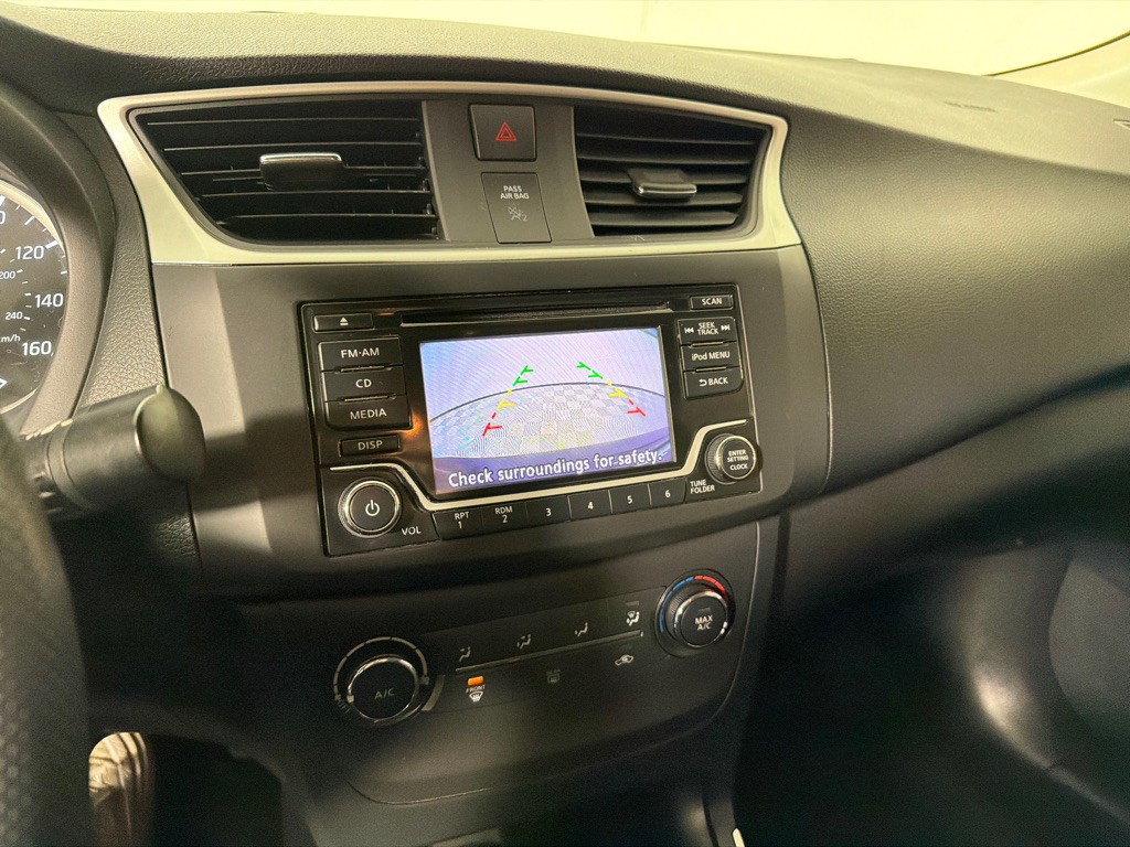 2018 Nissan Sentra Image 14