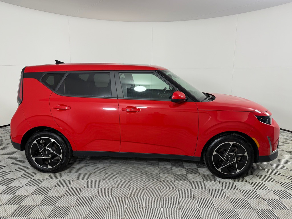 2023 Kia Soul Image 4