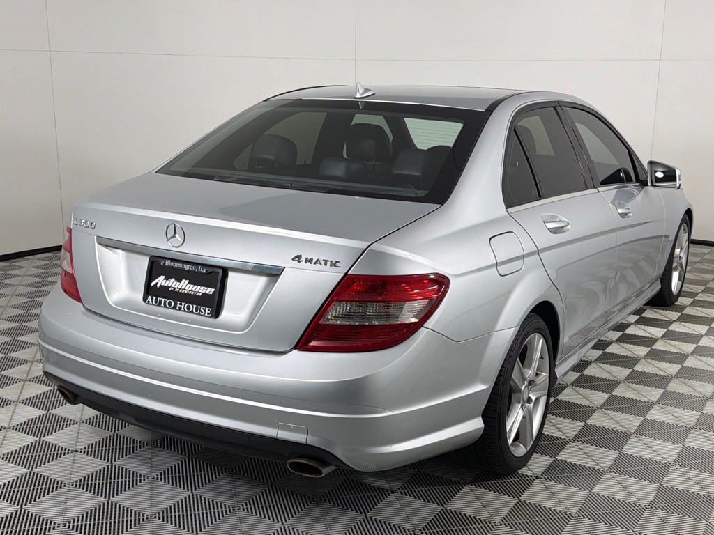 2011 Mercedes-Benz C-Class Image 5