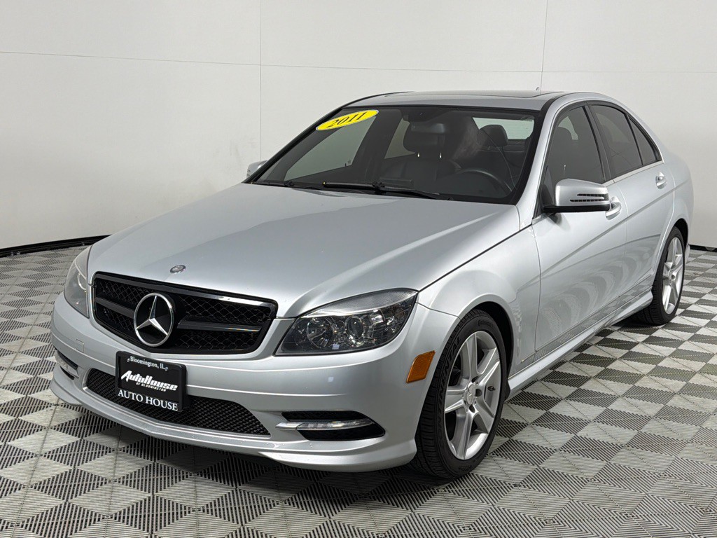 2011 Mercedes-Benz C-Class Image 10