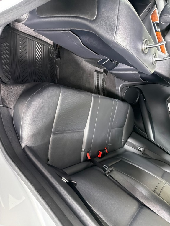 2011 Mercedes-Benz C-Class Image 18