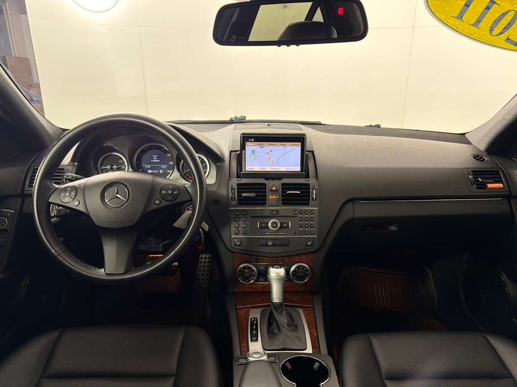 2011 Mercedes-Benz C-Class Image 23
