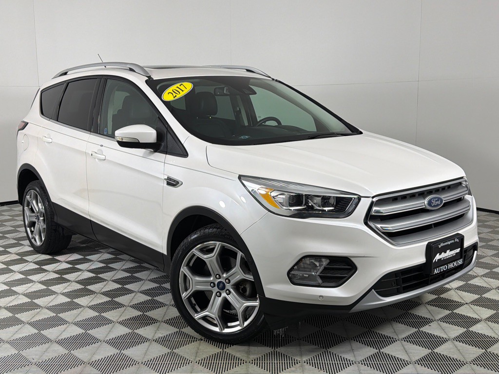 2017 Ford Escape Image 2