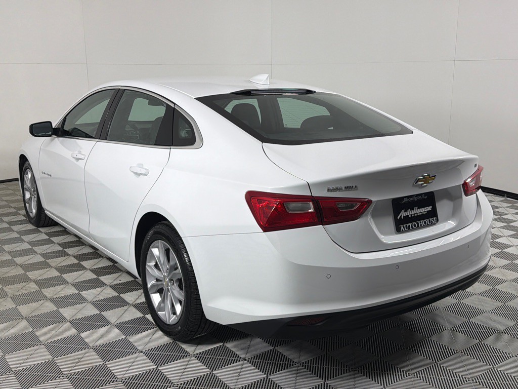 2023 Chevrolet Malibu Image 7