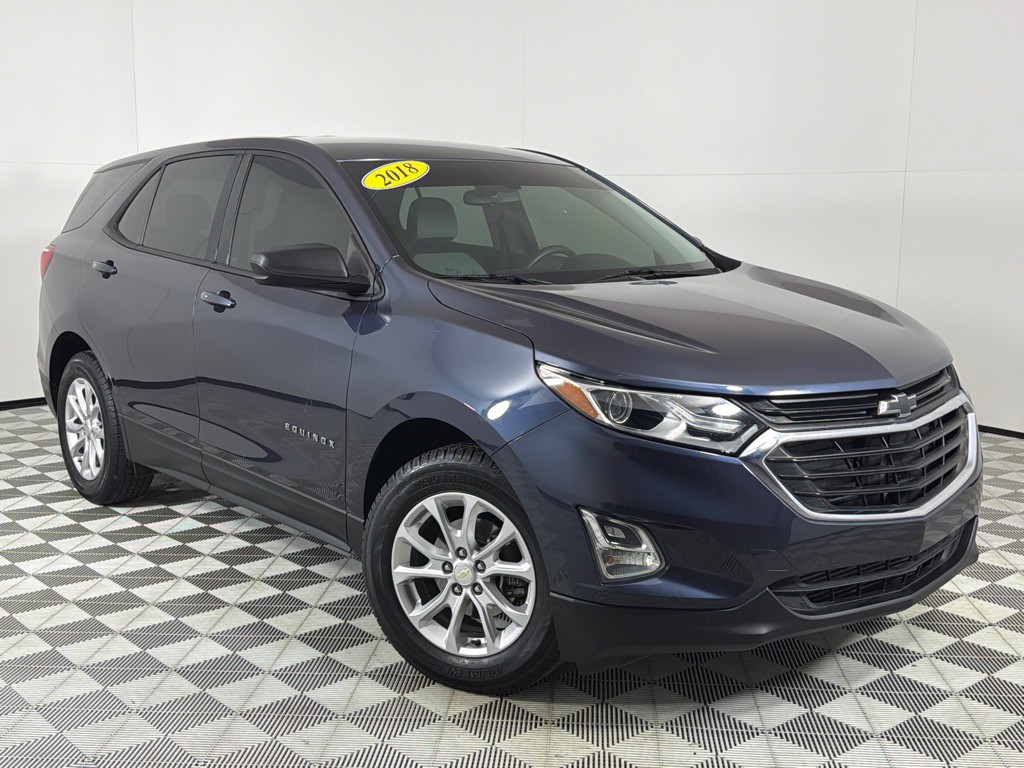 2018 Chevrolet Equinox Image 2