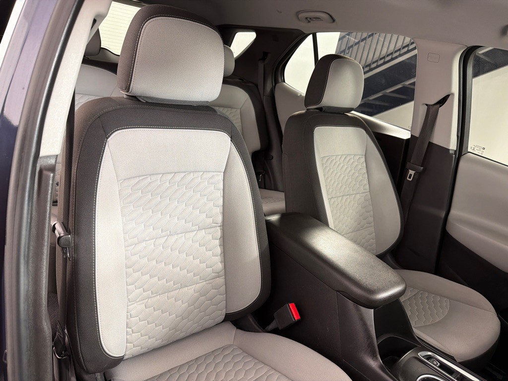 2018 Chevrolet Equinox Image 25