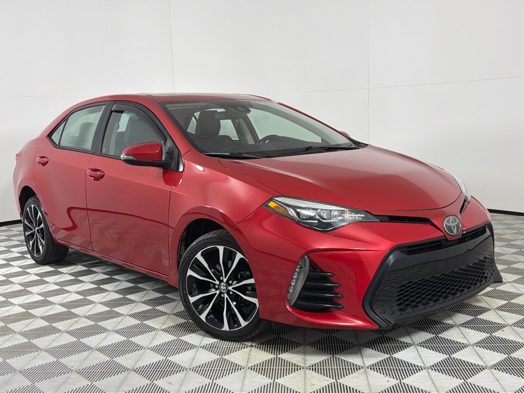 2017 Toyota Corolla Image 2