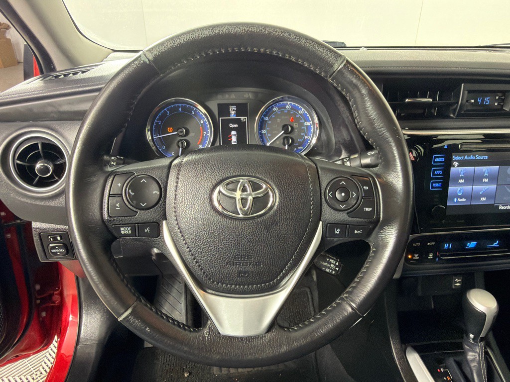 2017 Toyota Corolla Image 17