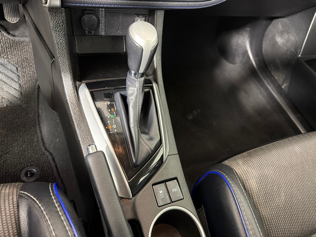 2017 Toyota Corolla Image 20