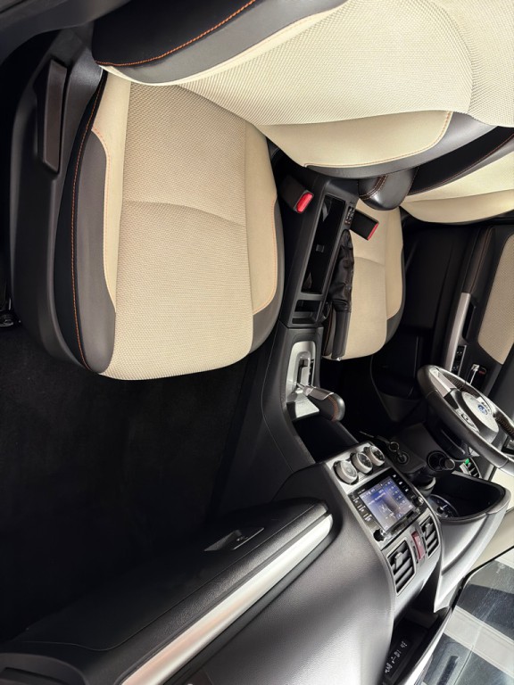 2017 Subaru Crosstrek Image 24