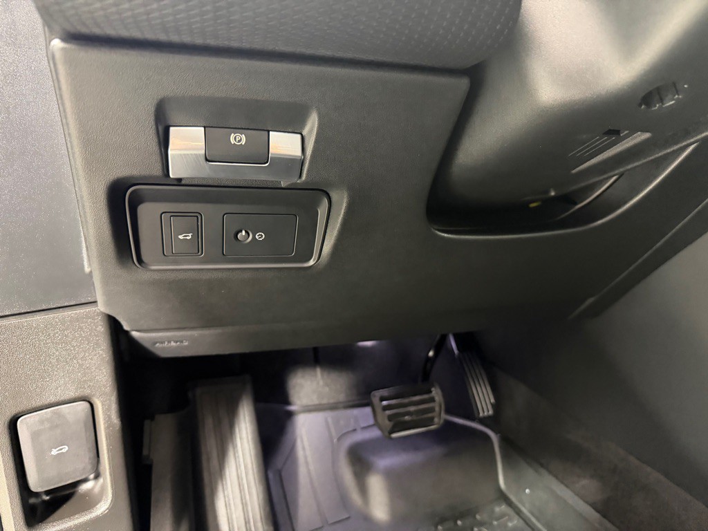 2021 Land Rover Range Rover Evoque Image 14
