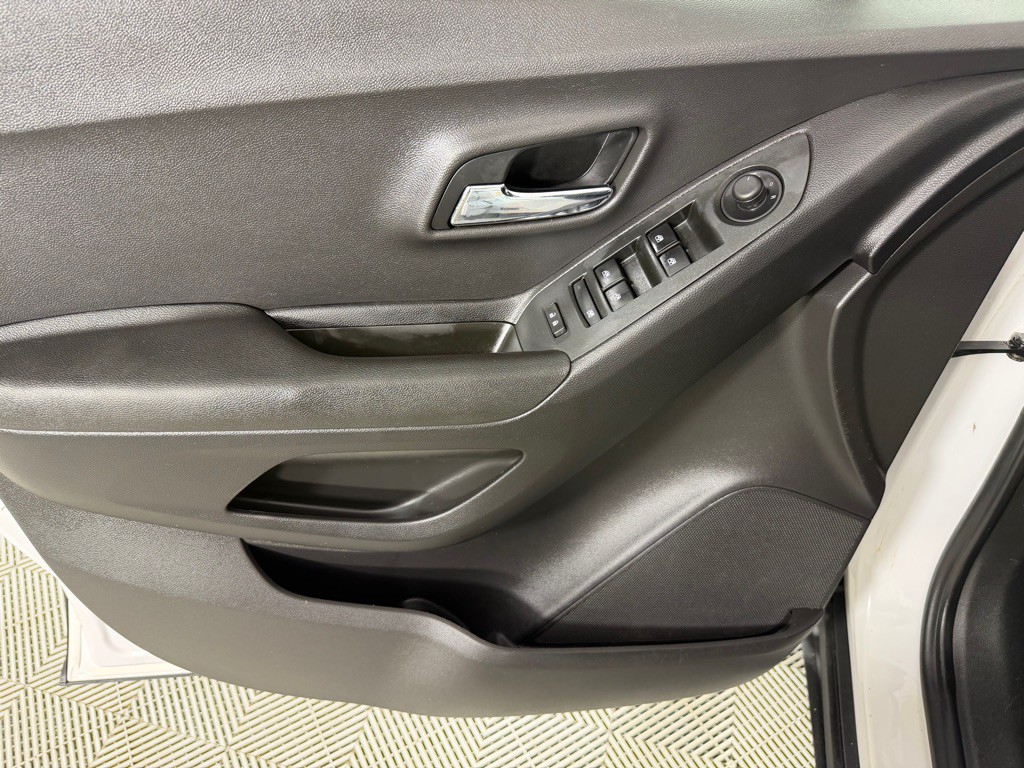 2020 Chevrolet Trax Image 11