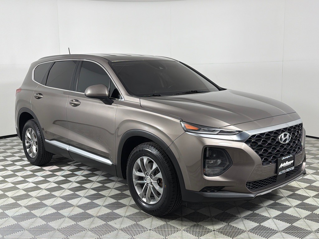 2019 Hyundai Santa Fe Image 3