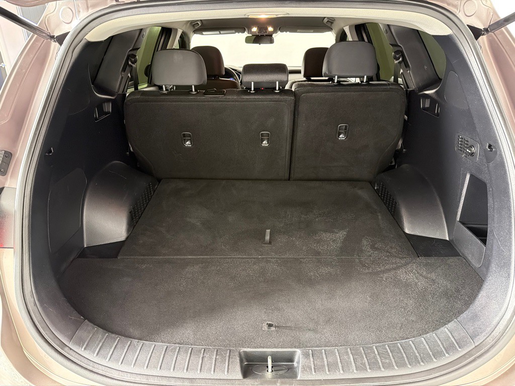 2019 Hyundai Santa Fe Image 19
