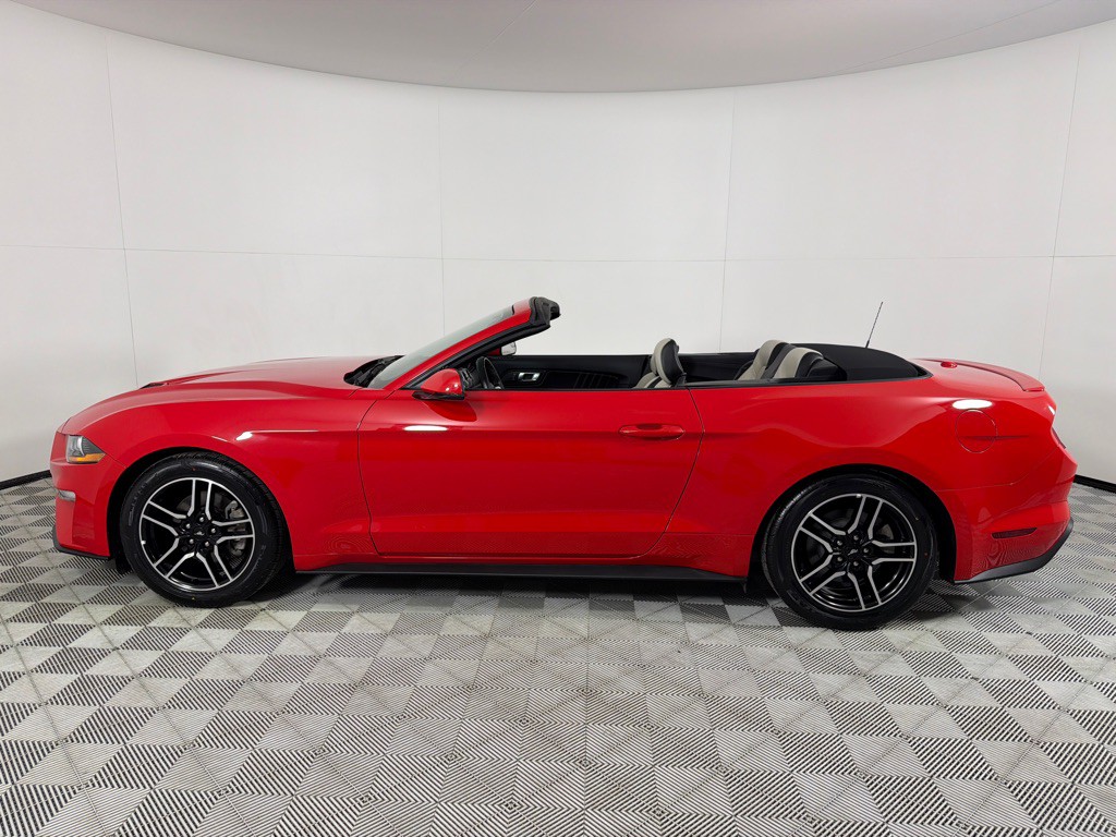 2018 Ford Mustang Image 9