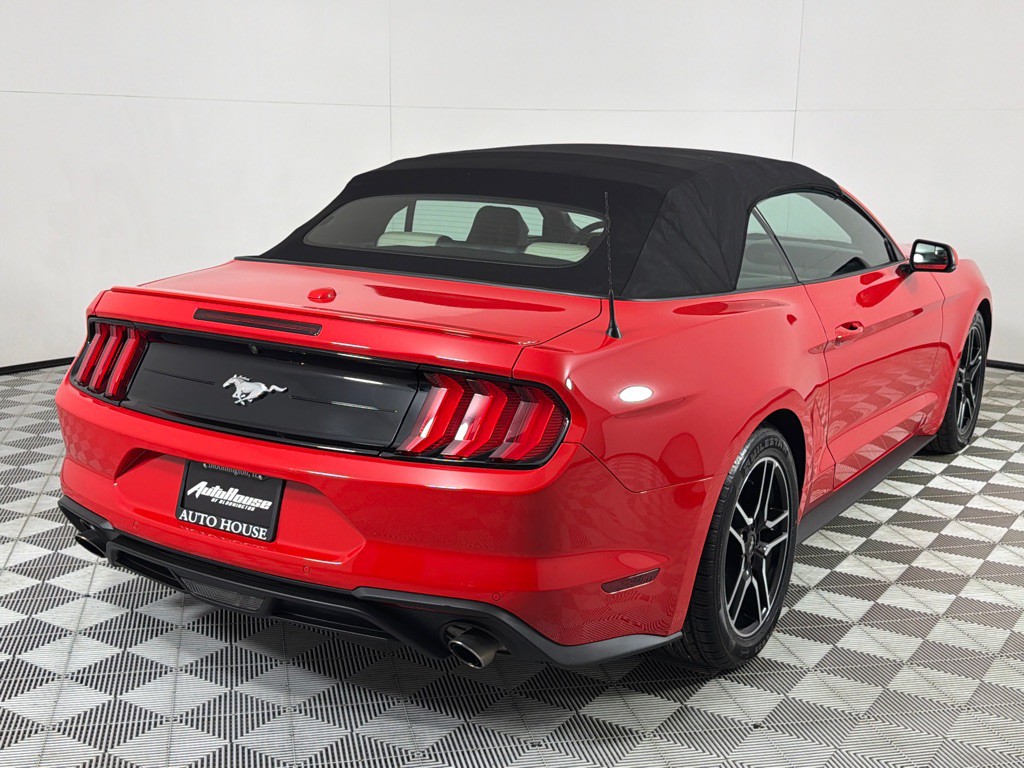 2018 Ford Mustang Image 15