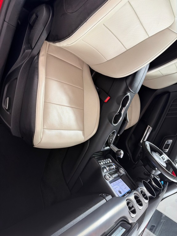 2018 Ford Mustang Image 31