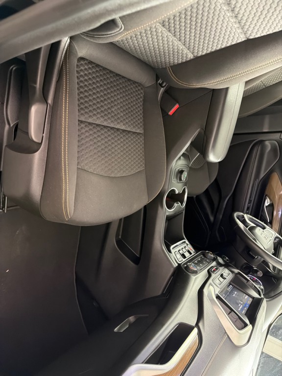 2019 GMC Terrain Image 25