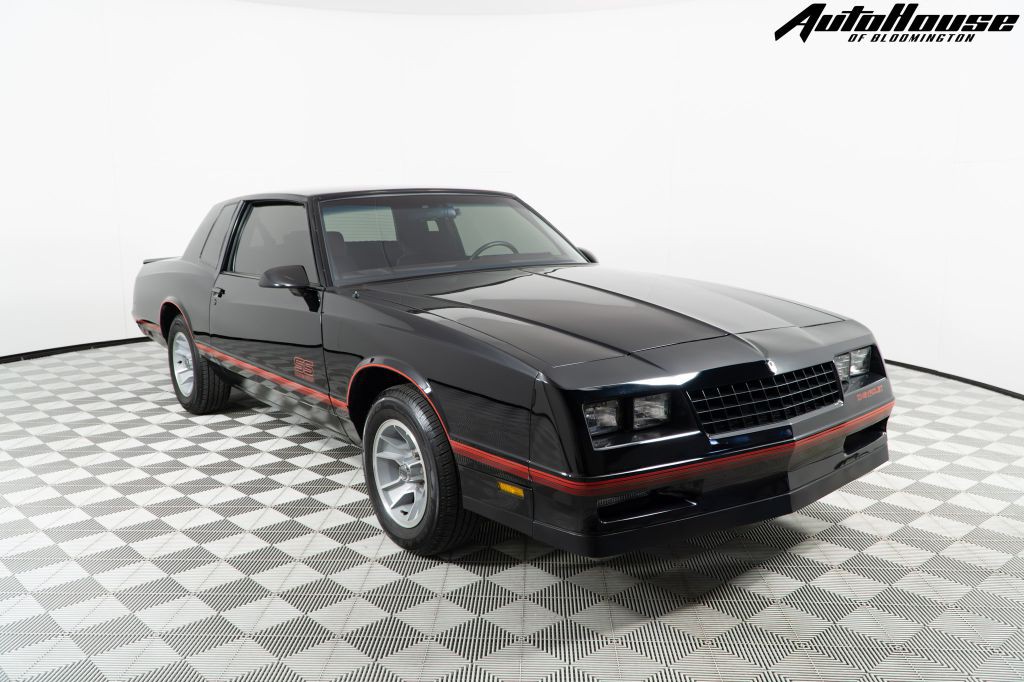1988 Chevrolet Monte Carlo Image 5