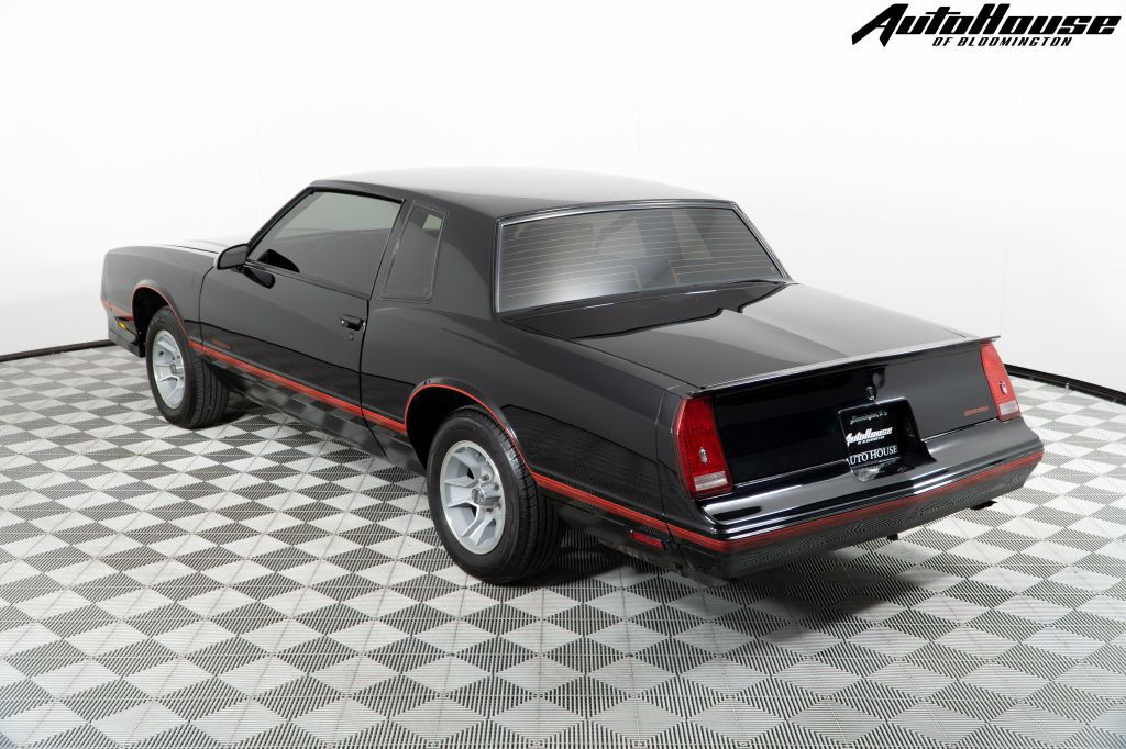 1988 Chevrolet Monte Carlo Image 27