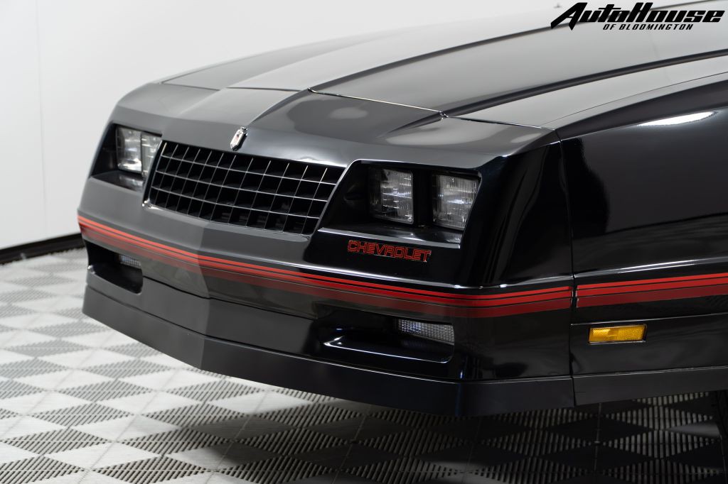 1988 Chevrolet Monte Carlo Image 36