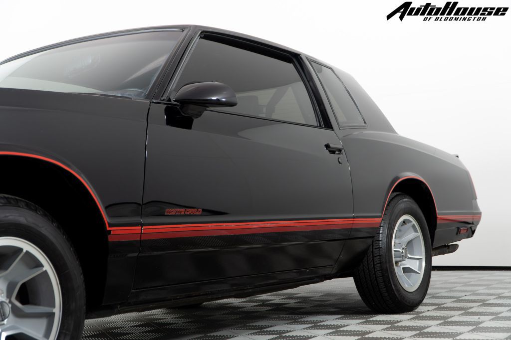 1988 Chevrolet Monte Carlo Image 38