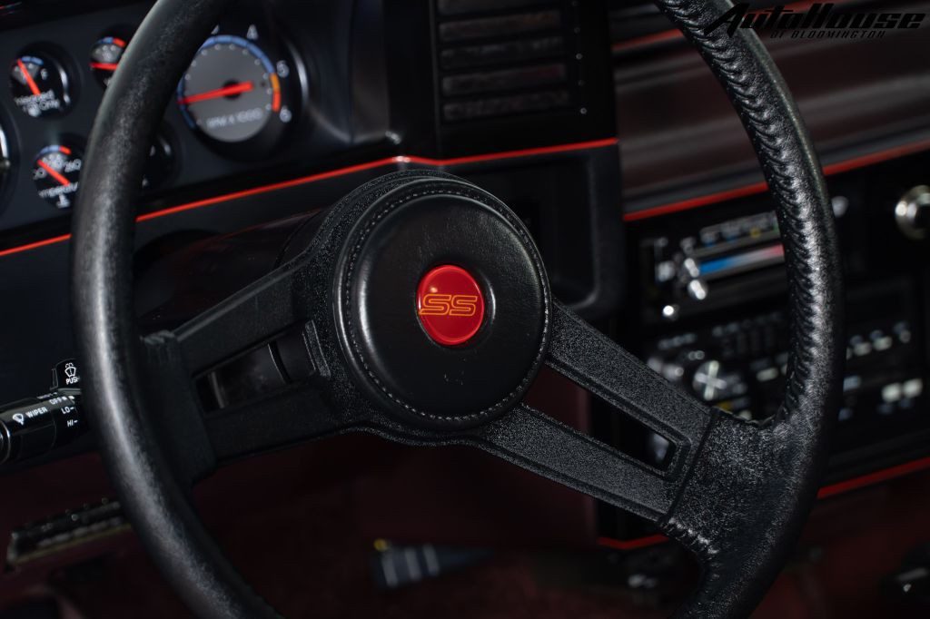 1988 Chevrolet Monte Carlo Image 43