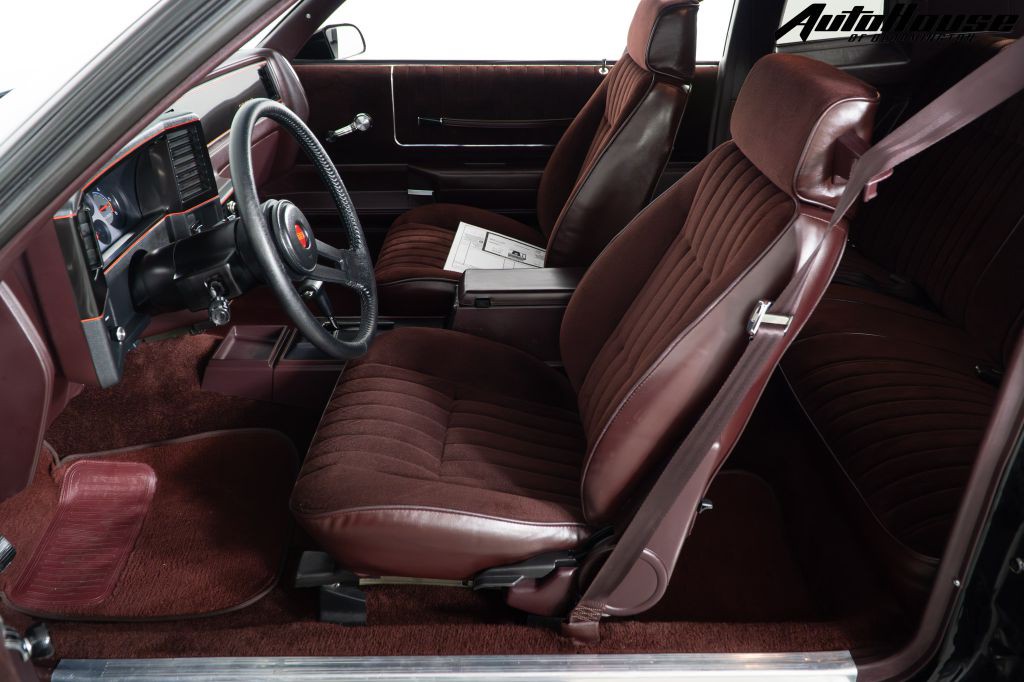 1988 Chevrolet Monte Carlo Image 62