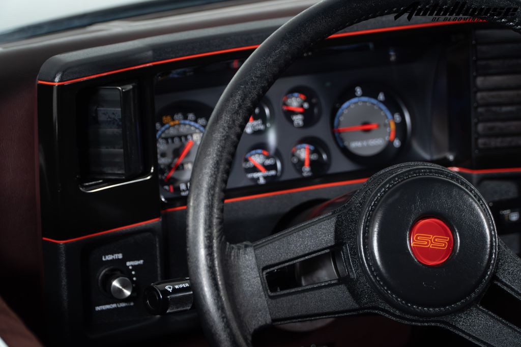 1988 Chevrolet Monte Carlo Image 63