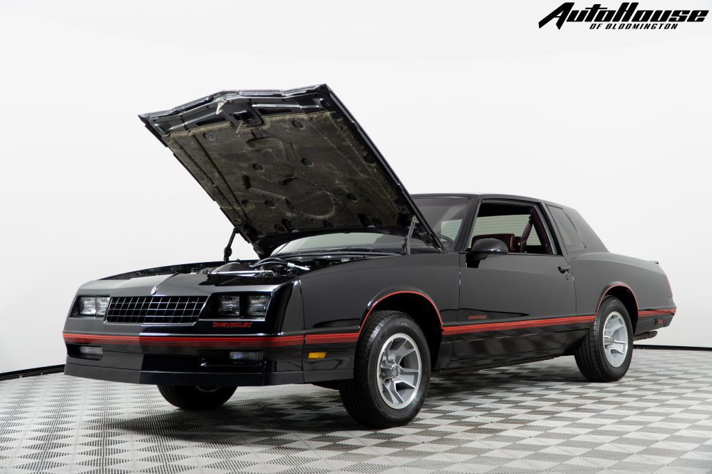 1988 Chevrolet Monte Carlo Image 73
