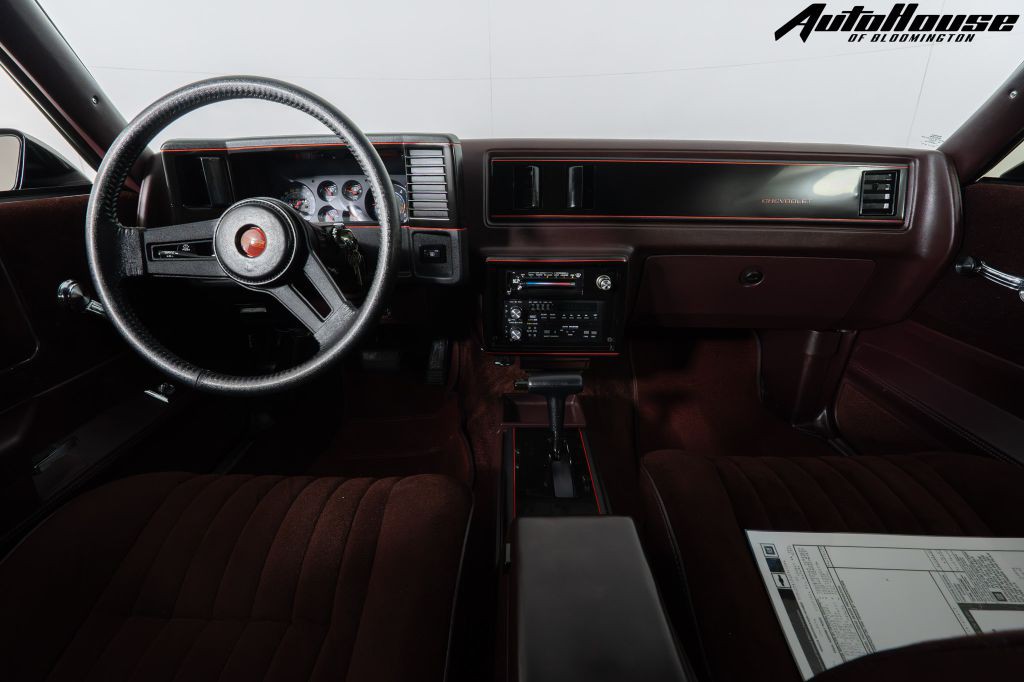 1988 Chevrolet Monte Carlo Image 80