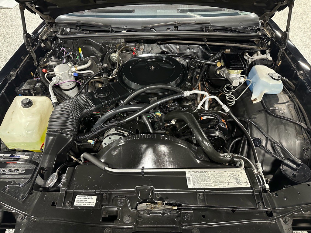 1988 Chevrolet Monte Carlo Image 89