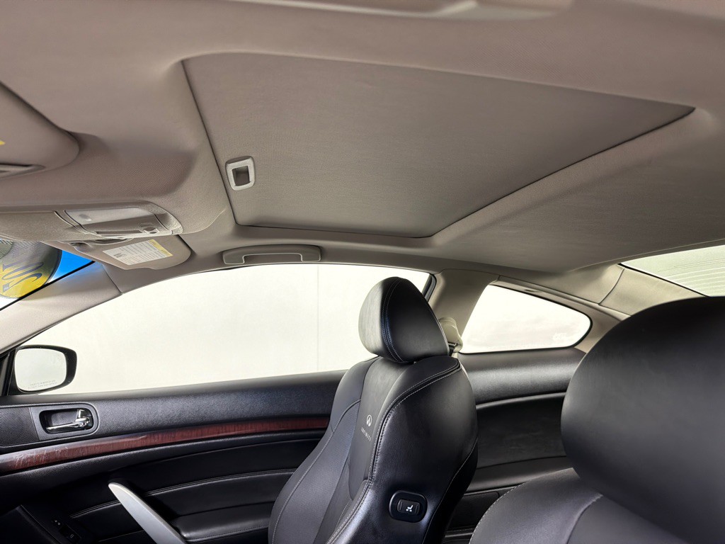 2014 INFINITI Q60 Image 12