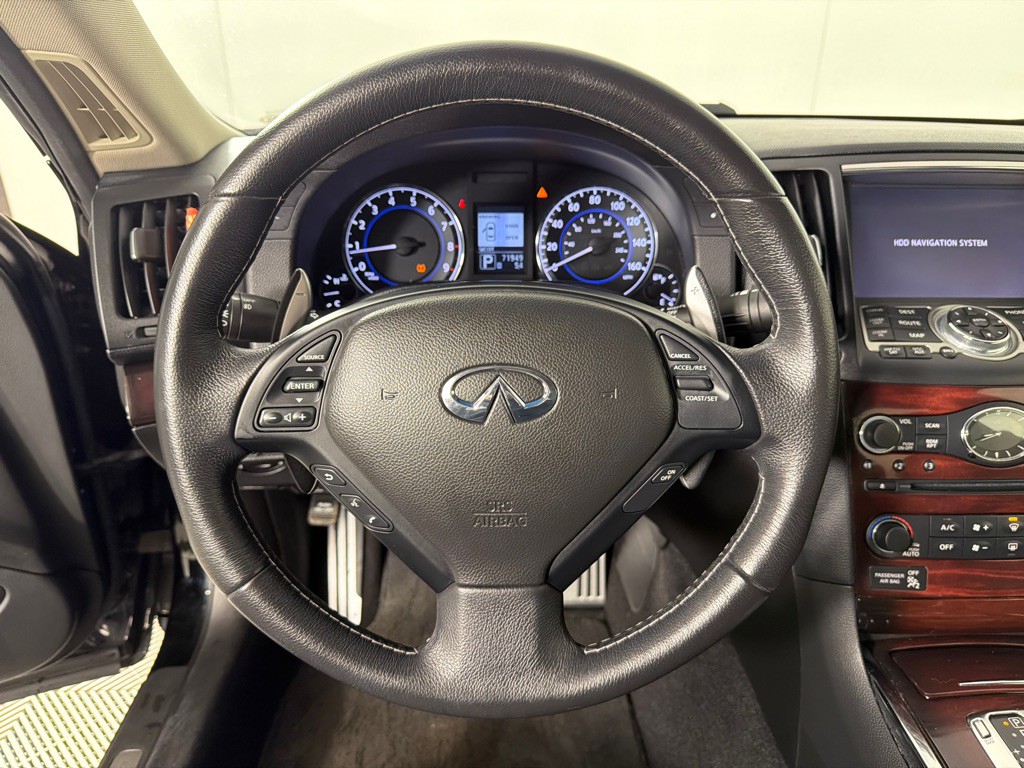 2014 INFINITI Q60 Image 14