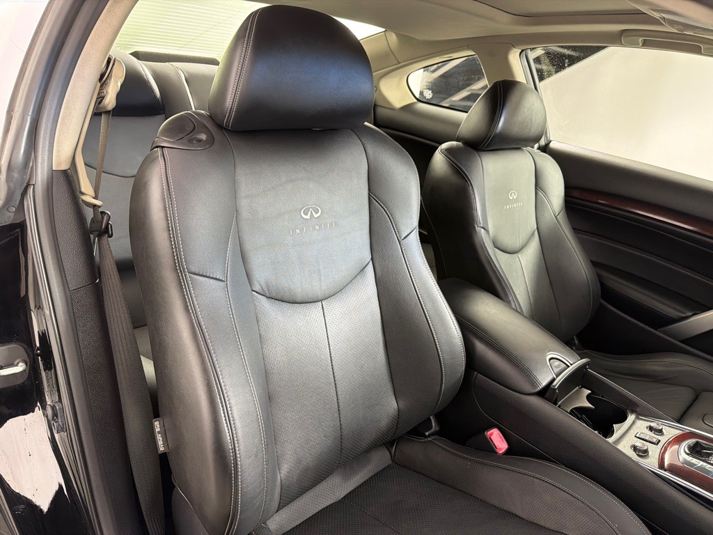 2014 INFINITI Q60 Image 21