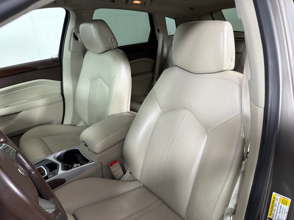 2011 Cadillac SRX Image 13