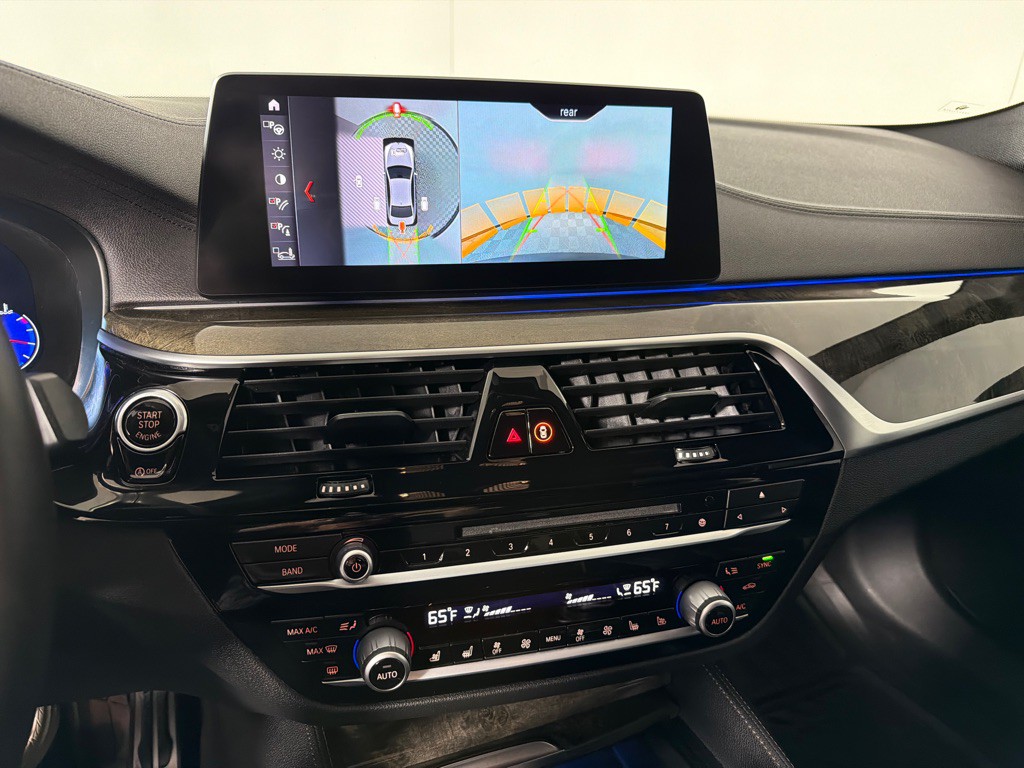 2019 BMW 5 Series Image 13