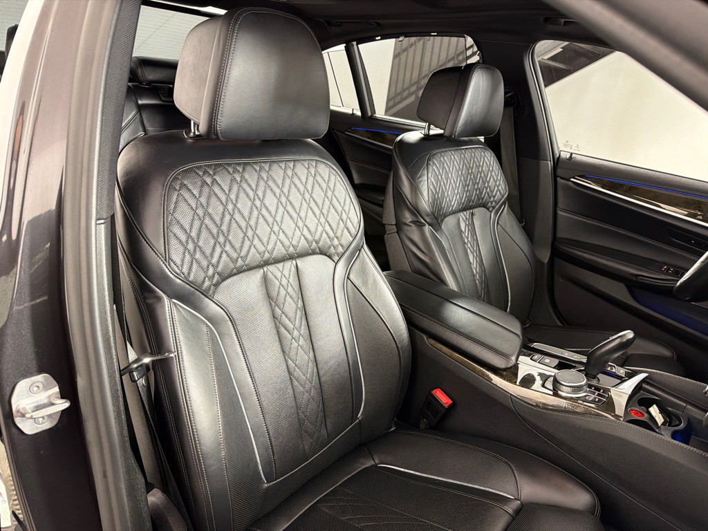 2019 BMW 5 Series Image 21