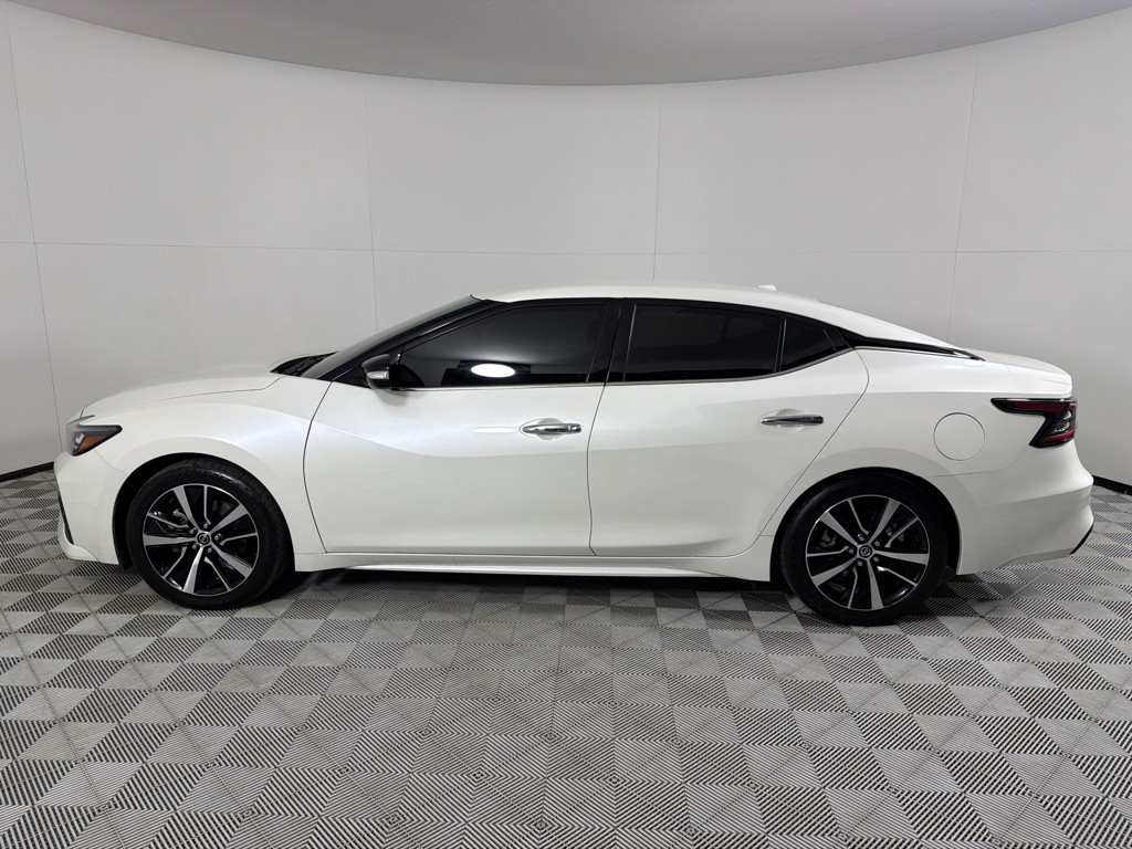2022 Nissan Maxima Image 8