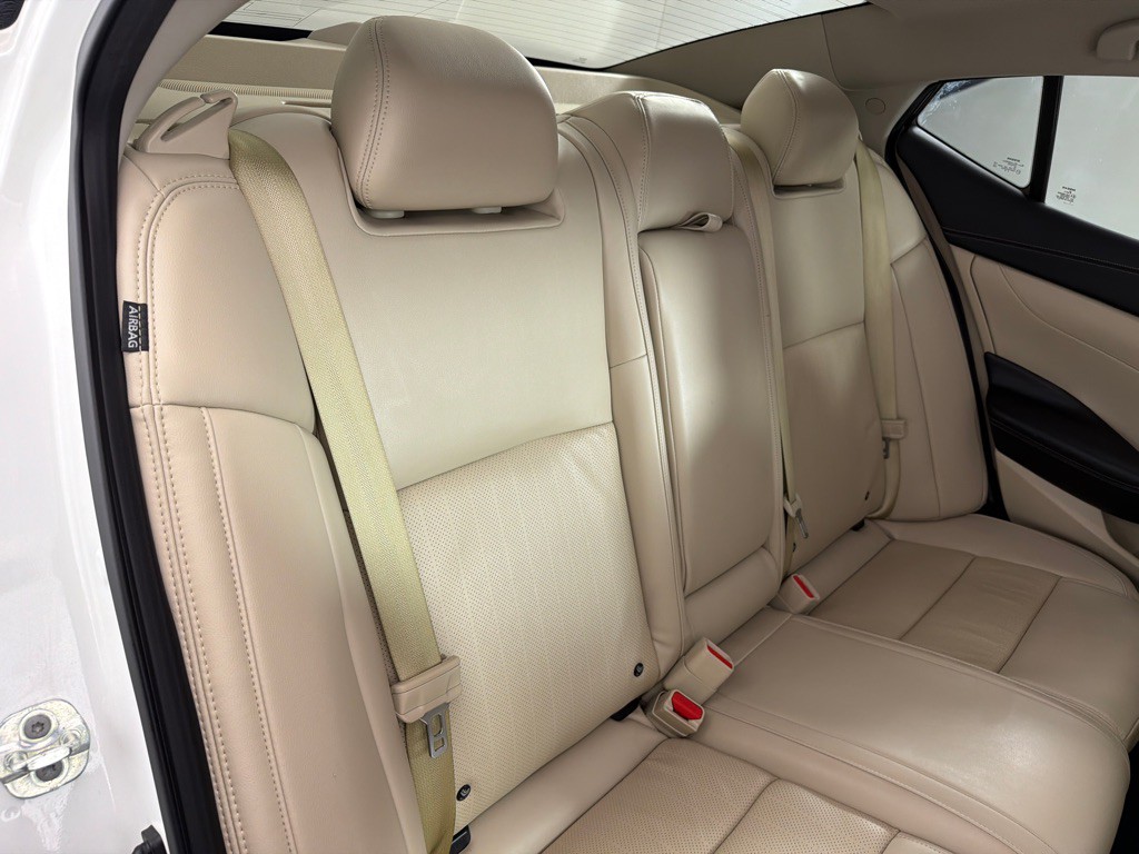 2022 Nissan Maxima Image 22