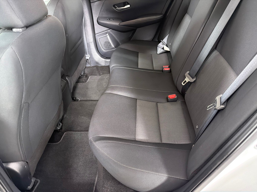 2023 Nissan Sentra Image 18