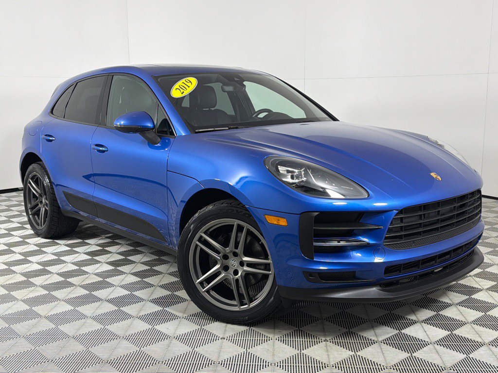 2019 Porsche Macan Image 2