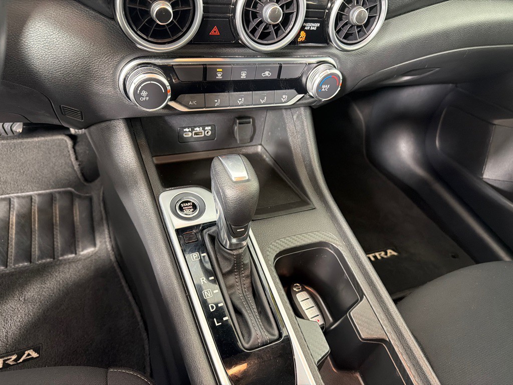2023 Nissan Sentra Image 18