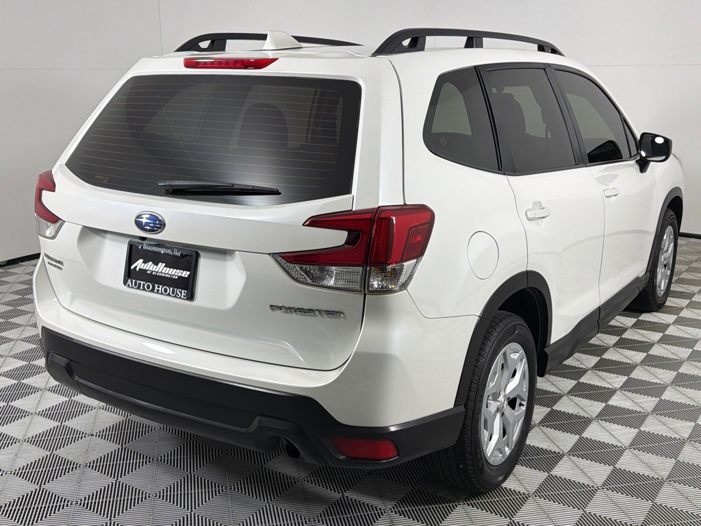 2023 Subaru Forester Image 5