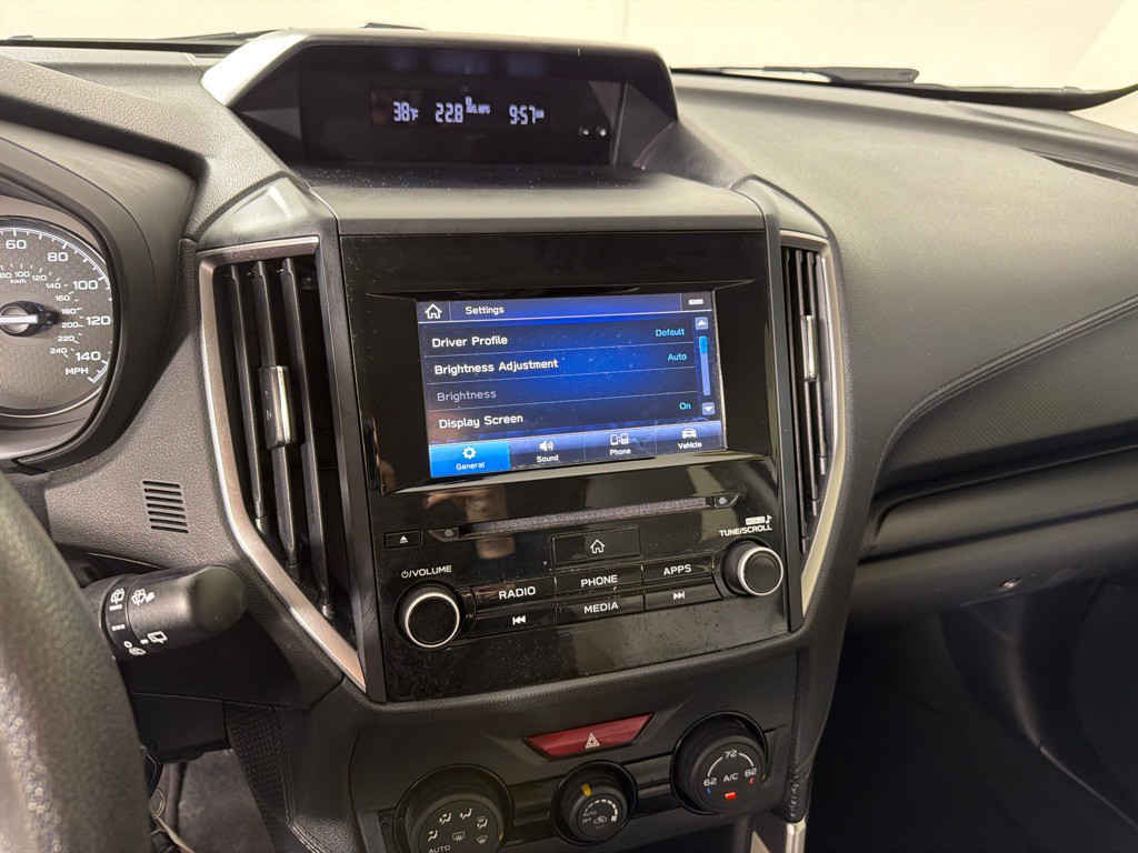 2023 Subaru Forester Image 16